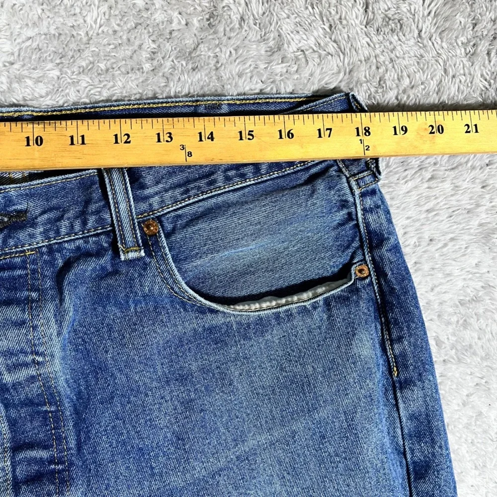 Levis 501 Original Fit Jeans Mens 38x30 Blue Denim Straight Leg Button Fly